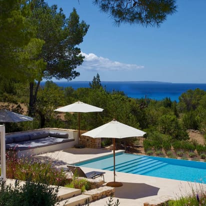 Can Calma Front Sea View