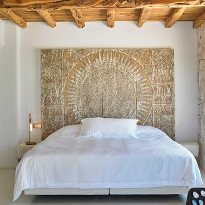 Can Curt Master Bedroom