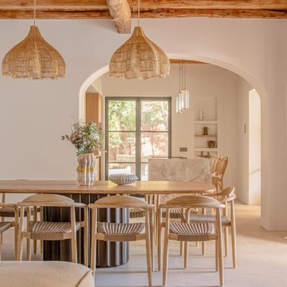 Can Livina Dining Room