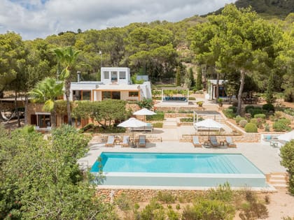 Can Calma Areal Pool Area