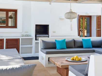 Can Calma Interior Bbq Sofa Area