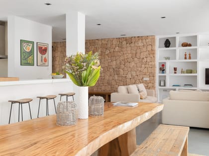 Can Torrent Dining Living Room