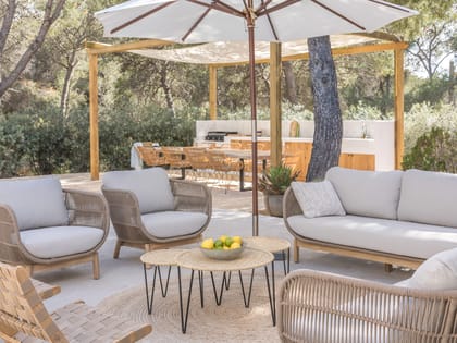 Can Torrent Exterior Lounge Detail