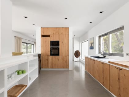 Can Torrent Kitchen Area