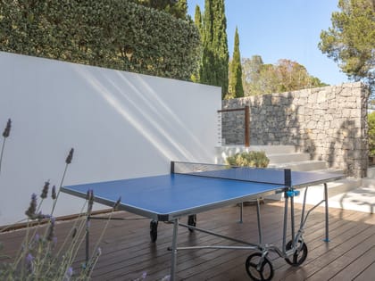 Canouch Tennis Table