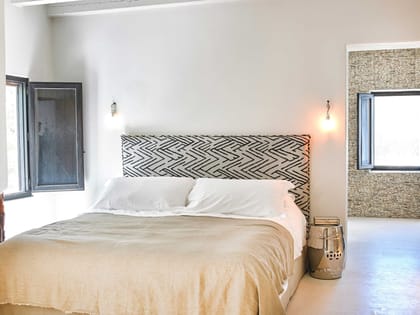 Can Curt Double Bedroom Bathroom