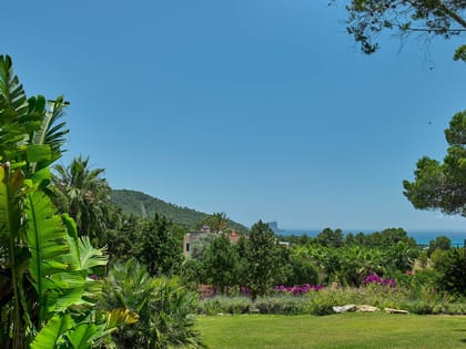 Can Curt Garden Sea View