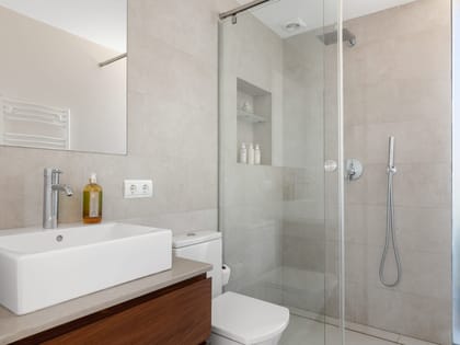 Can Tomas Bathroom Sink