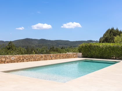 Can Tomas Entire Pool View