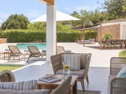 Can Tomas Exterior Lounge View