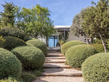 Can Haya Garden Path Stairs