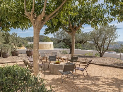 Can Haya Garden Table