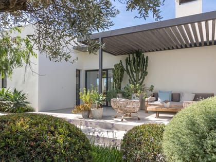 Can Haya Porch Stairs Entrance