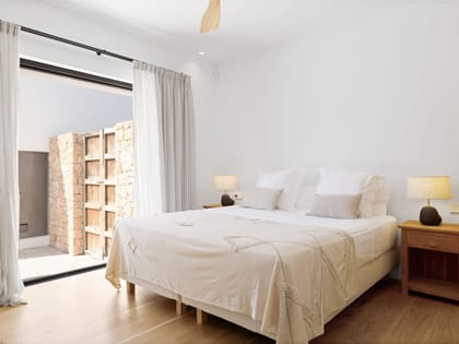 Can Carabasso Double Bedroom Door