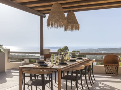 Can Sankisha Exterior Dining Table
