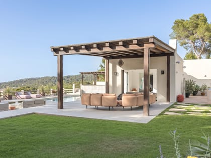 Can Sankisha Lounge Pergola