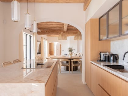 Can Livina Kitchen Dining Room