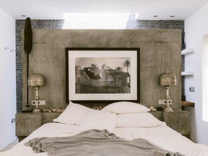 Can Yondal Double Bedroom Wall