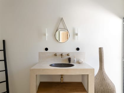 Villa Odiya Bathroom Sink