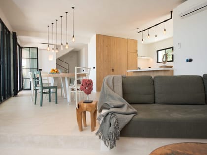 Villa Odiya Living Dining Area