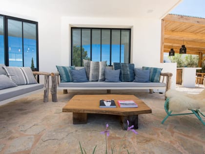 Villa Odiya Terrace Sofa