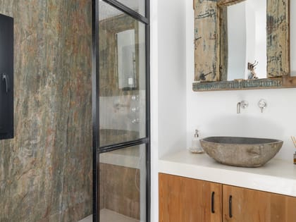 Can Drago Bathroom Sink Shower