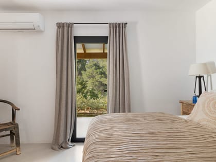 Can Drago Bedroom View