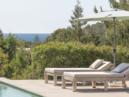 Can Drago Sunbeds View