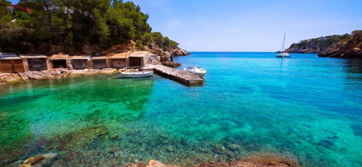 cala mastella with huts