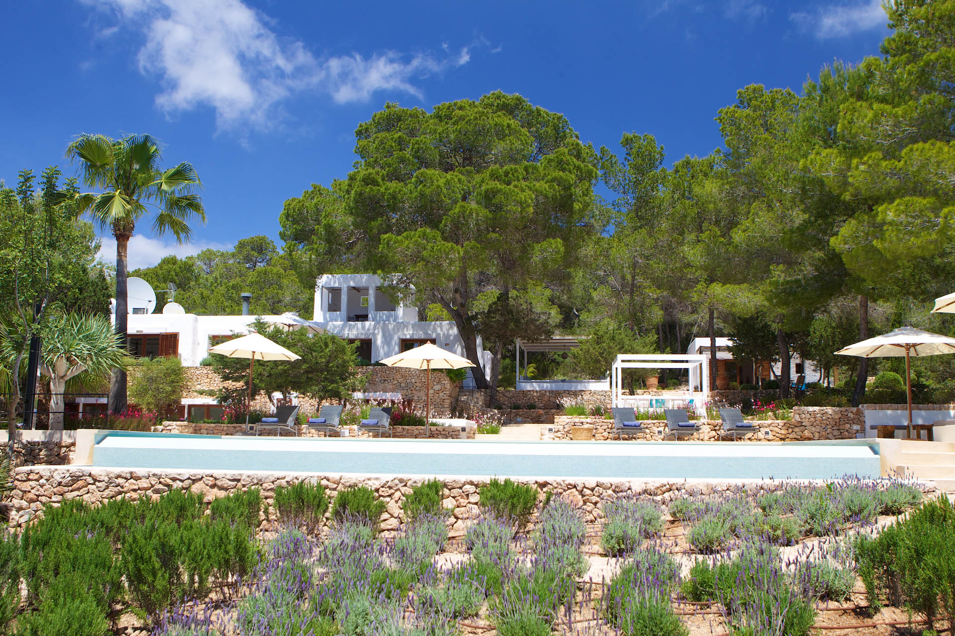 Ibiza villas large groups