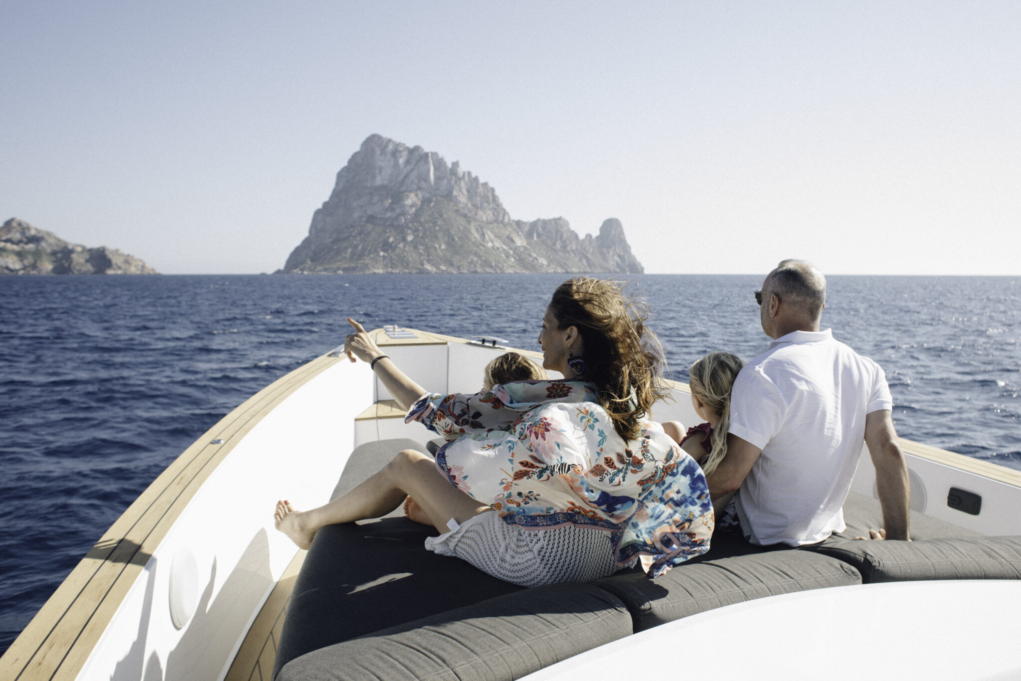 Boat Charter in Ibiza | Boat Cruise Ibiza | MiCasaTuCasa