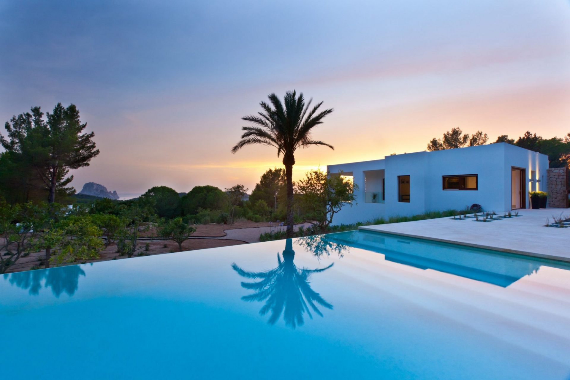 Villas with heated pools