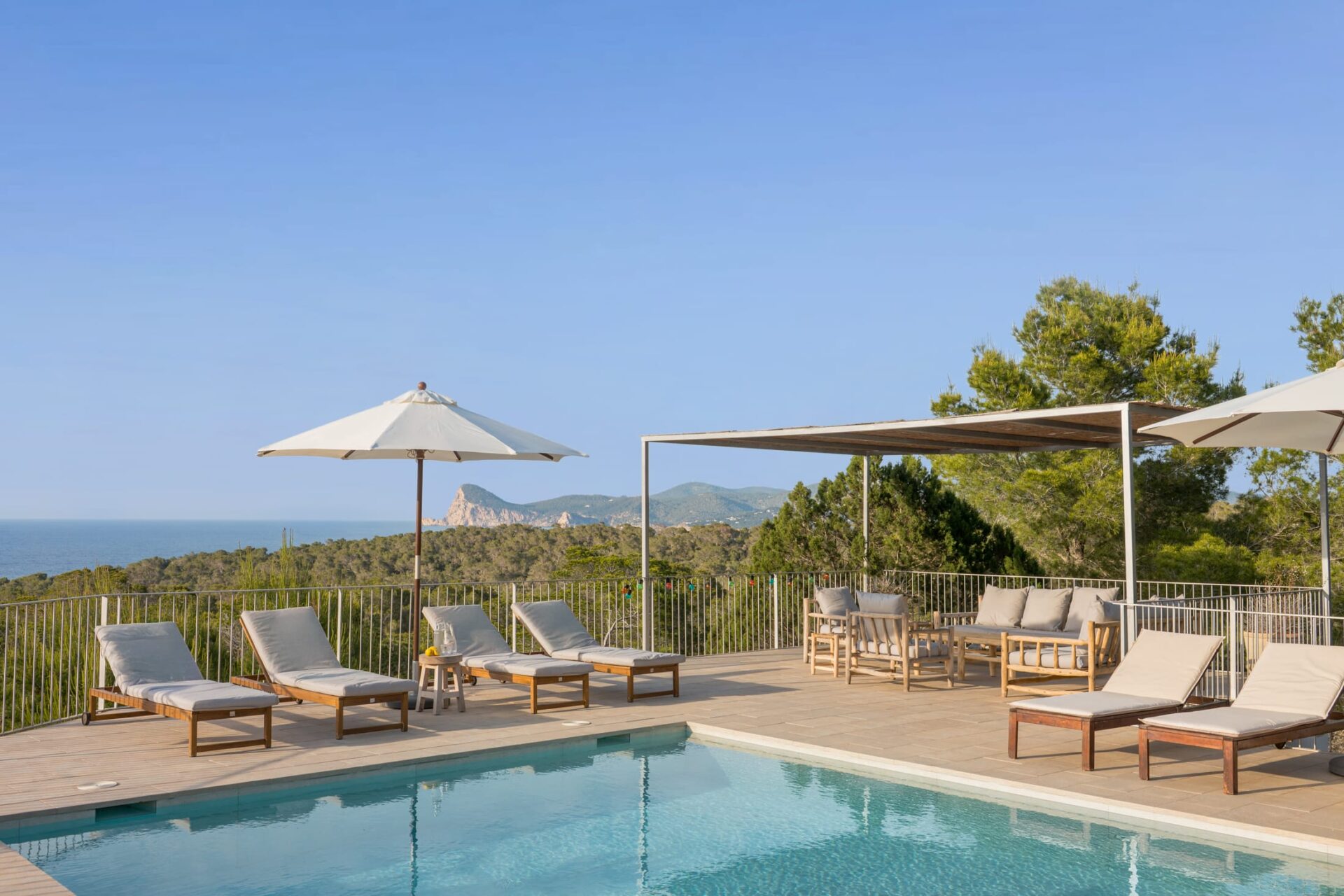 Can Elvi Pool Terrace Pergola