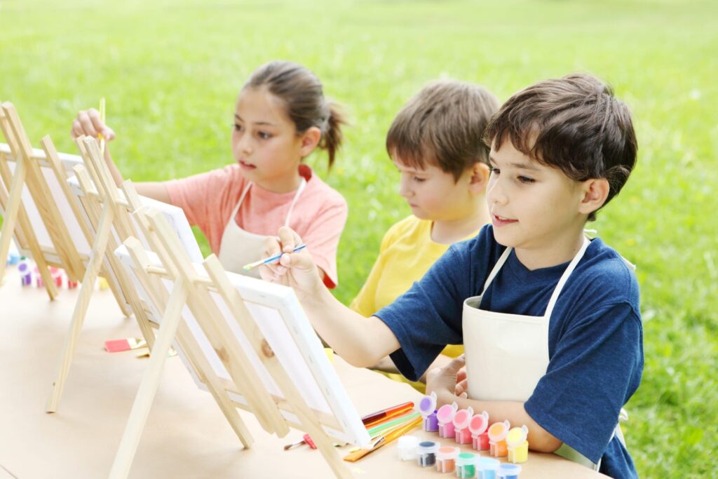 Kids Experiences Paint