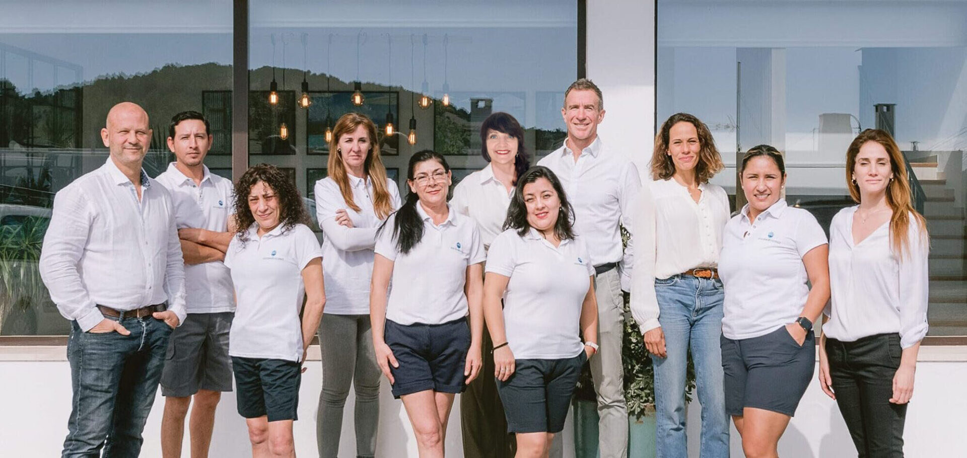 Team Photo Office New