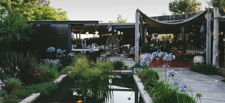 Juls Restaurant